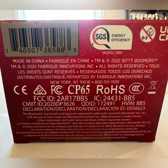 Stranger Things Bitty Boomers Collectible ￼Mini Bluetooth Speaker -Dustin - Picture 6 of 6